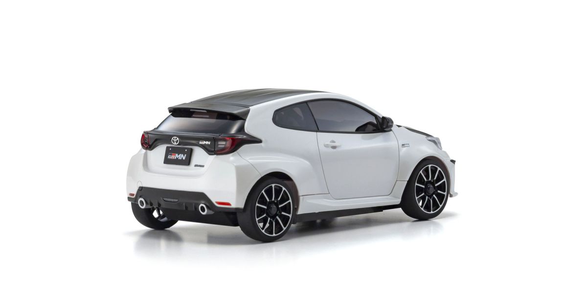 KYOSHO ASC MA020 Toyota GRMN YARIS Rally PACKAGE Platinum White Pearl Mica MZP478PW ศูนย์ไทย
