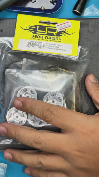 Yeah Racing WL-0158SV ALUMINUM CNC 5 SPOKE BEADLOCK WHEEL SET FOR KYOSHO MINI-Z 4X4 TOYOTA